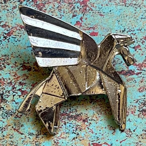 Fashion Jewelry Jewelry - Metallic Origami Pegasus Silver Pin